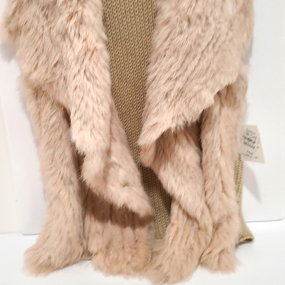 Neiman Marcus Rabbit Fur Vest Medium BNWT - Picture 9 of 10